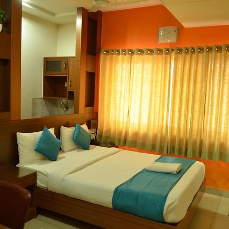 Cubbon Suites - 10 Minute Walk To Mg Road, Mg Road Metro And Church Street バンガロール エクステリア 写真