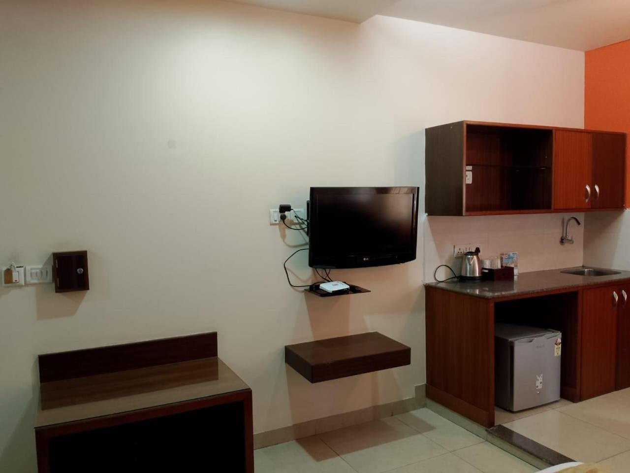 Cubbon Suites - 10 Minute Walk To Mg Road, Mg Road Metro And Church Street バンガロール エクステリア 写真